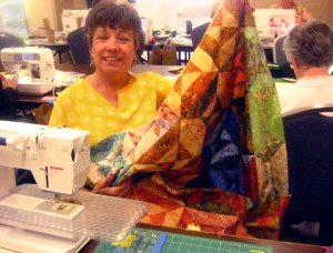 Leslie at AVQ quilt retreat April 2010 Leslie